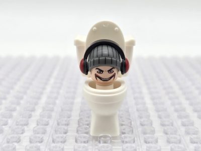 skibidi-toilet-suspended-toilet-man-jd-toilet-man-gman-4-0-minifigure-set
