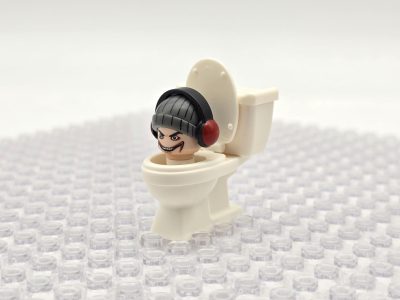 skibidi-toilet-suspended-toilet-man-jd-toilet-man-gman-4-0-minifigure-set