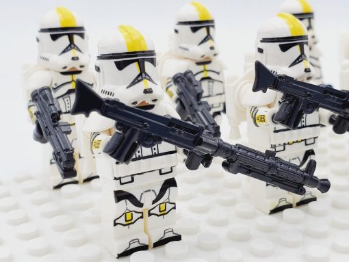star-wars-327th-star-corps-clone-troopers-with-jedi-aayla-minifigure-set-of-11pcs