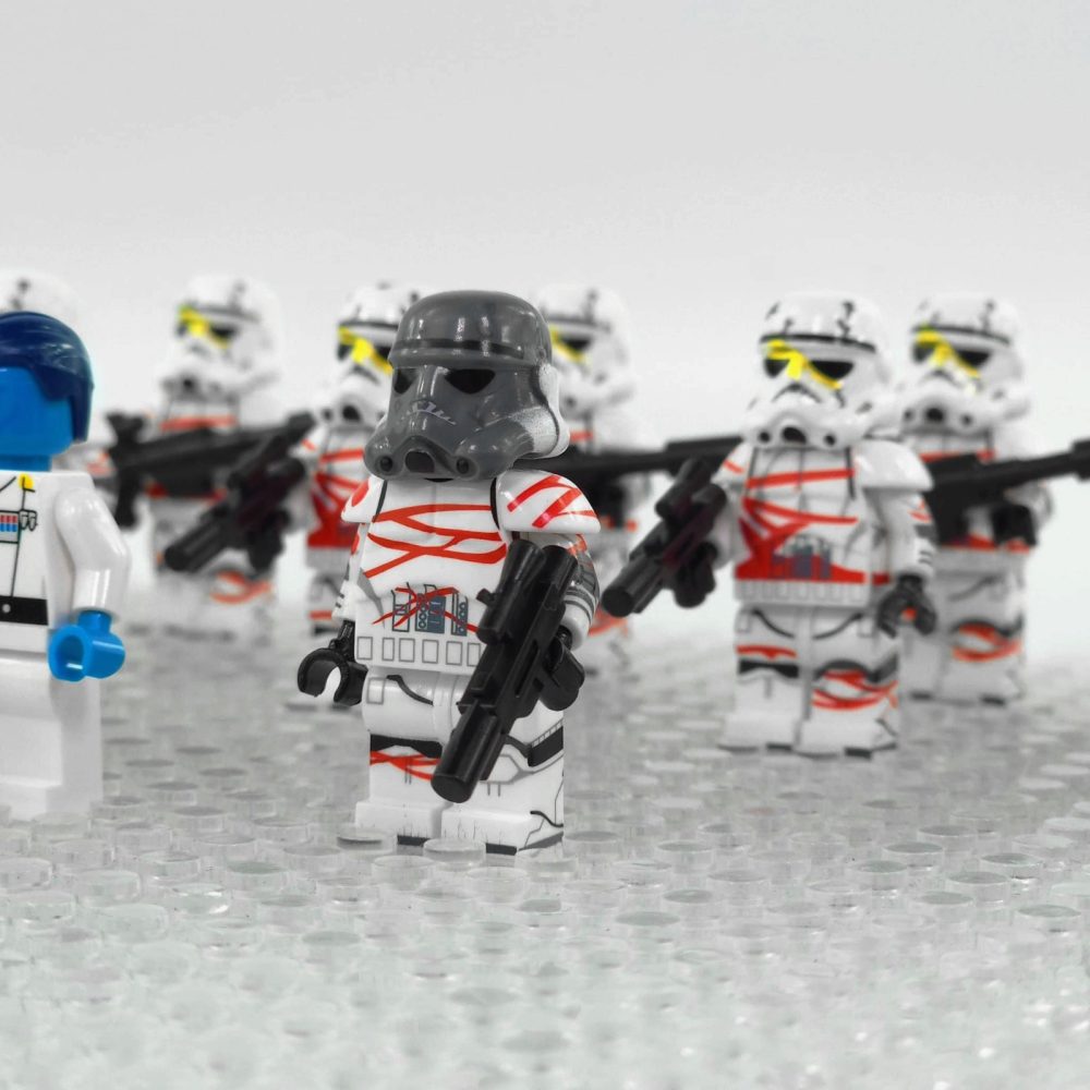 star-wars-grand-admiral-thrawn-captain-enoch-and-night-troopers-minifigure-set-of-12pcs