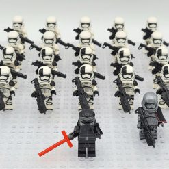 star-wars-kylo-ren-stormtroopers-of-the-first-order-stormtrooper-minifigure-set