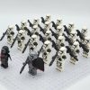 star-wars-kylo-ren-stormtroopers-of-the-first-order-stormtrooper-minifigure-set