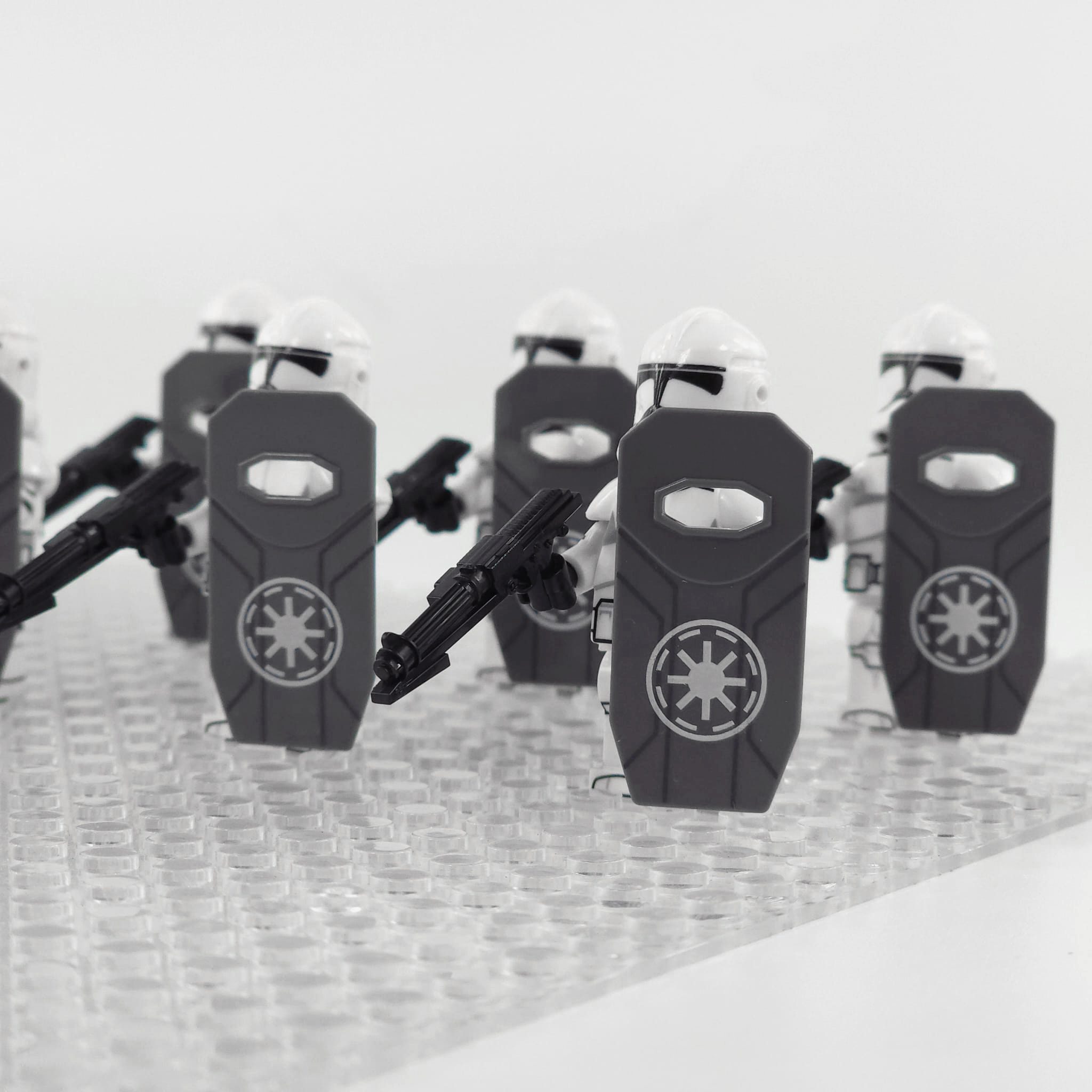 star-wars-phase-2-clone-troopers-commander-cody-with-blast-shields-minifigure-set-of-10pcs