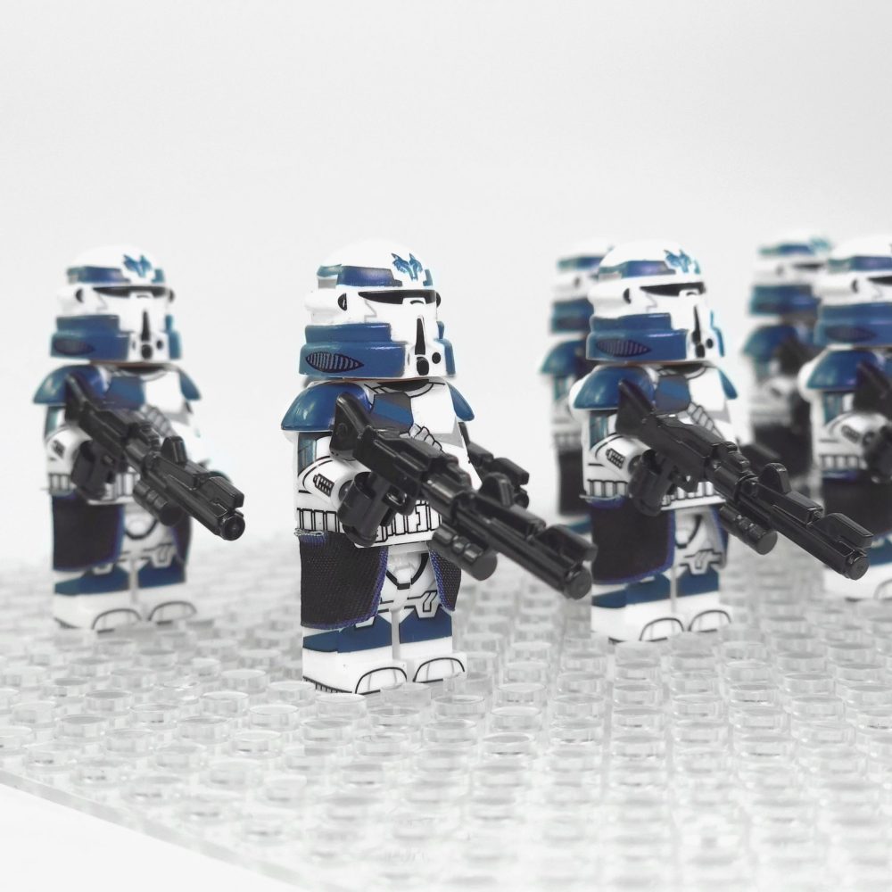 star-wars-wolfpack-airborne-trooper-minifigure-set