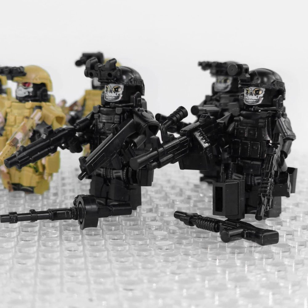 us-special-forces-and-us-marines-minifigures-set-of-6pcs-with-assortment-of-accessories-weapons