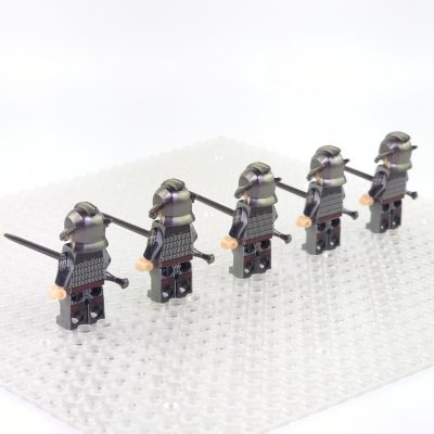 war-of-the-roses-house-of-lancaster-swordsman-minifigure-set-of-5pcs
