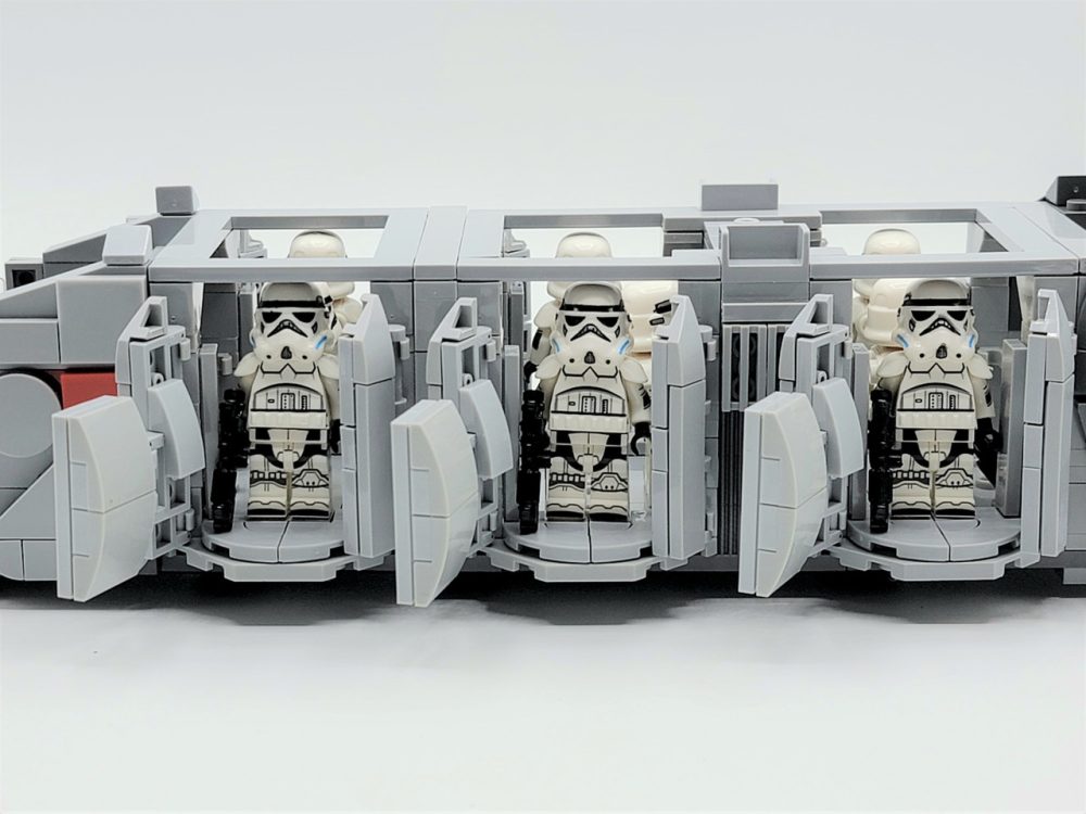 Star Wars K79-S80 Imperial Troop Transport With Stormtroopers MOC Set with 10pcs Minifigure (741pcs) - Image 3