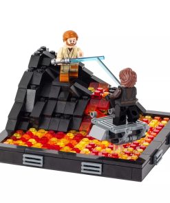 Star Wars Duel On Mustafar MOC Set with Anakin & Obi-Wan Minifigures (314pcs)